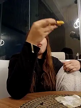 Snapshot of sara_winehouse1 chatting on October 16, 2025, 2:23 am sara winehouse1 online show from October 16, 2025, 2:23 am