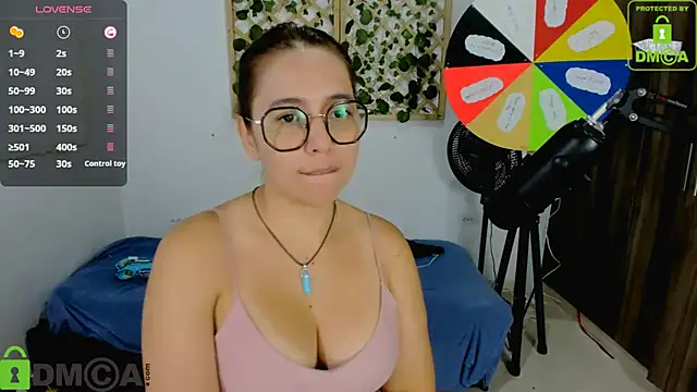 isa loves cum online show from October 7, 2025, 7:00 pm
