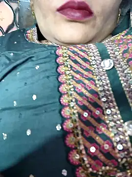 Ritasingh-0461 online show from February 11, 2025, 6:08 am