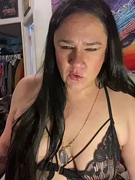 sexyasscougar online show from February 18, 2025, 3:54 pm