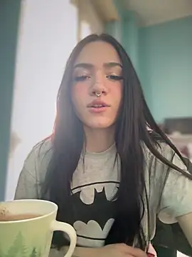 Snapshot of ShannonShanny chatting on January 21, 2025, 10:41 am ShannonShanny online show from January 21, 2025, 10:41 am