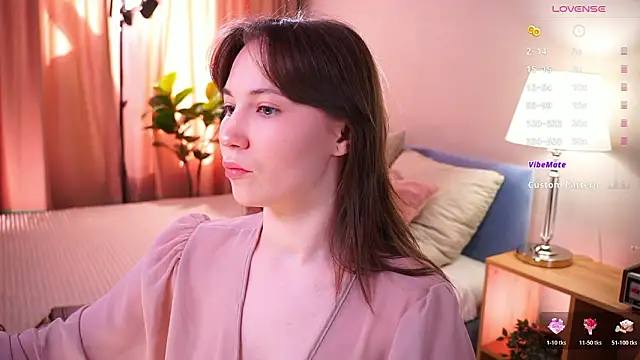 askaudrey  online show from March 28, 2026, 1:43 pm