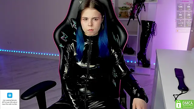 Latex Kitty online show from January 10, 2026, 2:41 pm