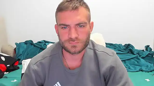 Snapshot of 10in_deluxe chatting on December 23, 2024, 11:57 am 10in deluxe online show from December 23, 2024, 11:57 am