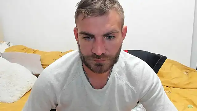 Snapshot of 10in_deluxe chatting on December 26, 2024, 9:33 am 10in deluxe online show from December 26, 2024, 9:33 am