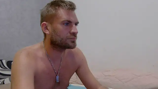 Snapshot of 10in_deluxe chatting on September 10, 2025, 4:51 pm 10in deluxe online show from September 10, 2025, 4:51 pm