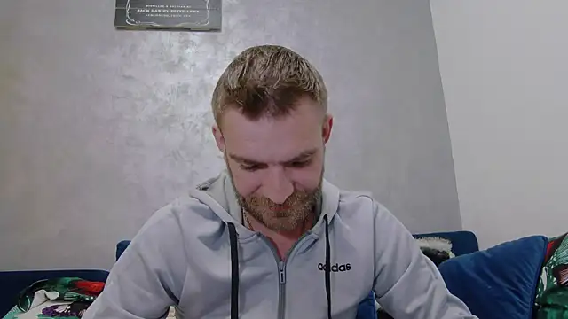 Snapshot of 10in_deluxe chatting on December 20, 2025, 7:48 am 10in deluxe online show from December 20, 2025, 7:48 am