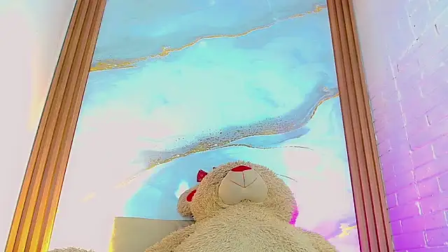 CoralineSweett online show from November 13, 2025, 7:13 pm