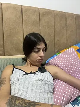 Snapshot of cristel_17 chatting on April 27, 2026, 11:14 pm cristel 17 online show from April 27, 2026, 11:14 pm