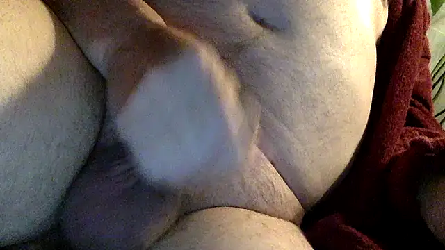 Thorandkitty online show from April 23, 2026, 9:52 am