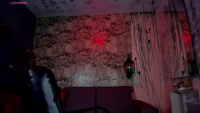 Snapshot of irregular_fetish_ chatting on February 20, 2025, 2:18 am irregular fetish online show from February 20, 2025, 2:18 am