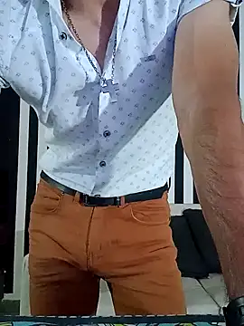 Snapshot of pretorianoo53 chatting on December 22, 2024, 4:50 am pretorianoo53 online show from December 22, 2024, 4:50 am