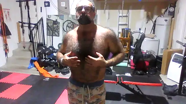 chainjulious online show from October 28, 2025, 12:52 pm