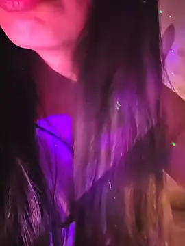 aloneathome online show from March 10, 2026, 2:22 pm