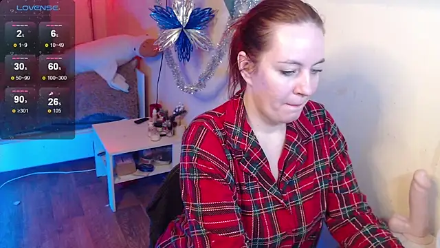 Snapshot of _miss_ella_ chatting on January 14, 2025, 10:55 pm miss ella online show from January 14, 2025, 10:55 pm