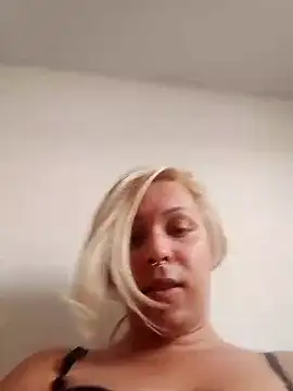 transgirl26 online show from February 1, 2025, 7:23 pm