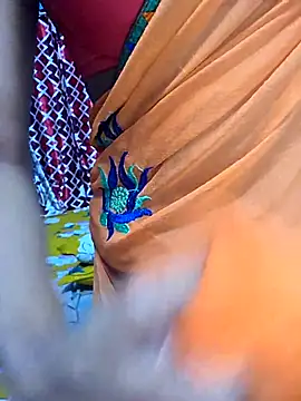 Snapshot of Triha_18 chatting on December 13, 2025, 8:36 pm Triha 18 online show from December 13, 2025, 8:36 pm