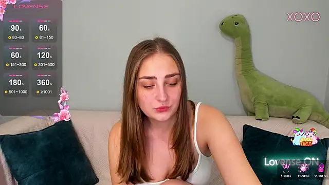 Snapshot of MilliStrii chatting on February 3, 2026, 6:40 am MilliStrii online show from February 3, 2026, 6:40 am