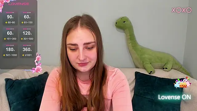 Snapshot of MilliStrii chatting on March 10, 2026, 1:43 am MilliStrii online show from March 10, 2026, 1:43 am