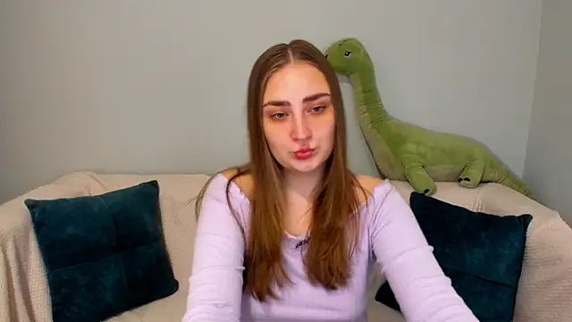 Snapshot of MilliStrii chatting on April 11, 2026, 12:59 am MilliStrii online show from April 11, 2026, 12:59 am