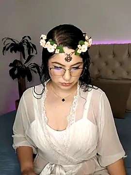 Snapshot of Lia_Hurley chatting on February 5, 2025, 3:09 pm Lia Hurley online show from February 5, 2025, 3:09 pm