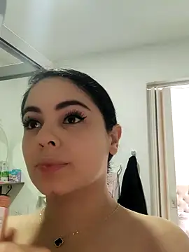 Snapshot of Lia_Hurley chatting on December 1, 2025, 4:12 pm Lia Hurley online show from December 1, 2025, 4:12 pm