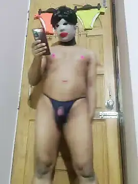 Snapshot of zentaishow chatting on January 8, 2025, 12:37 pm zentaishow online show from January 8, 2025, 12:37 pm