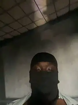 Snapshot of elninoblacko chatting on January 19, 2025, 1:12 pm elninoblacko online show from January 19, 2025, 1:12 pm