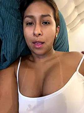 AmelyaMann online show from September 14, 2025, 1:27 am