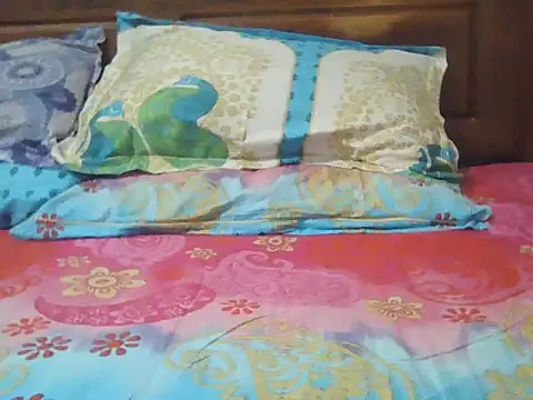 Snapshot of Nuttysub chatting on December 17, 2025, 1:55 am Nuttysub online show from December 17, 2025, 1:55 am