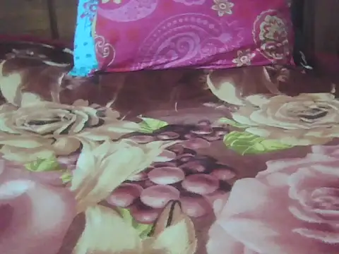 Snapshot of Nuttysub chatting on February 18, 2026, 1:56 am Nuttysub online show from February 18, 2026, 1:56 am