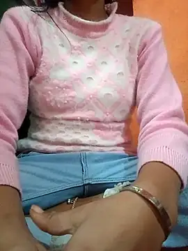 Snapshot of Mangla_Bhabhi chatting on January 13, 2025, 3:34 am Mangla Bhabhi online show from January 13, 2025, 3:34 am