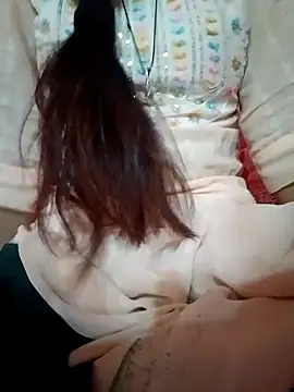 Snapshot of Mangla_Bhabhi chatting on February 19, 2025, 2:01 am Mangla Bhabhi online show from February 19, 2025, 2:01 am