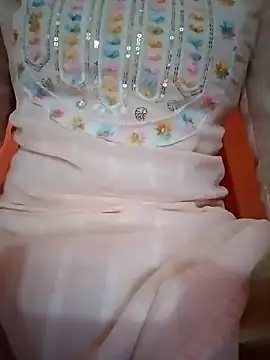 Snapshot of Mangla_Bhabhi chatting on February 26, 2025, 1:53 am Mangla Bhabhi online show from February 26, 2025, 1:53 am