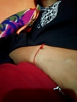 Snapshot of Mangla_Bhabhi chatting on October 7, 2025, 1:14 am Mangla Bhabhi online show from October 7, 2025, 1:14 am