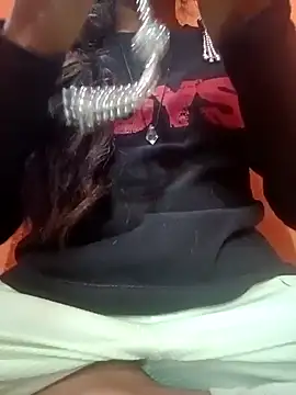 Snapshot of Mangla_Bhabhi chatting on October 15, 2025, 2:11 am Mangla Bhabhi online show from October 15, 2025, 2:11 am