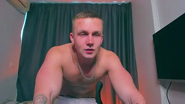 Samuel Andrew online show from March 13, 2025, 1:43 am