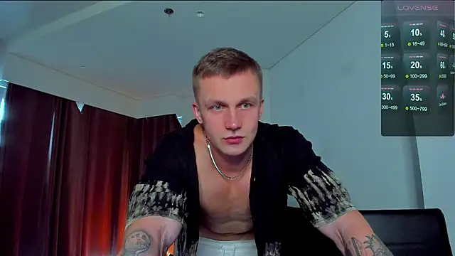 Snapshot of Samuel_Andrew chatting on July 14, 2026, 6:07 am Samuel Andrew online show from July 14, 2026, 6:07 am