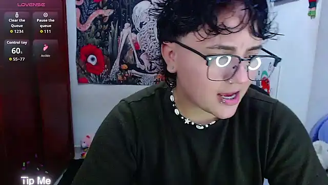 Snapshot of isabeautyx19 chatting on May 22, 2026, 9:53 pm isabeautyx19 online show from May 22, 2026, 9:53 pm