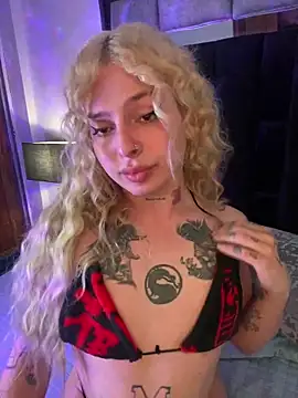 Snapshot of Bonnie_vega chatting on January 6, 2025, 10:26 pm Bonnie vega online show from January 6, 2025, 10:26 pm