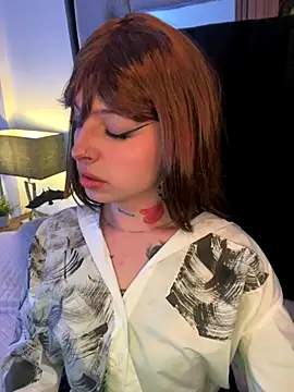 Snapshot of Bonnie_vega chatting on October 31, 2025, 8:43 pm Bonnie vega online show from October 31, 2025, 8:43 pm