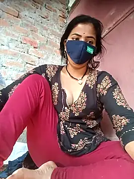 Mamta Chaterjee online show from November 5, 2025, 2:22 am