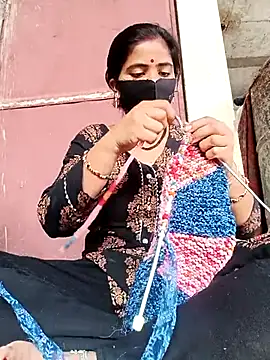 Mamta Chaterjee online show from February 7, 2026, 3:32 am