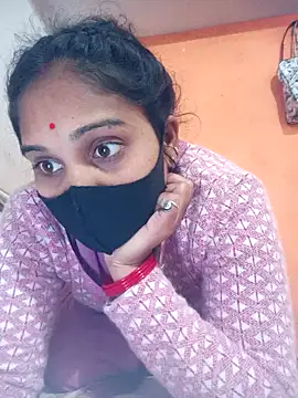 Snapshot of Hi_Radhika chatting on January 17, 2025, 11:06 am Hi Radhika online show from January 17, 2025, 11:06 am