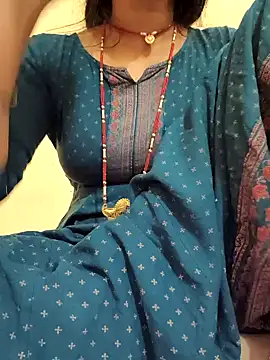 Snapshot of Hi_Radhika chatting on February 15, 2025, 7:27 am Hi Radhika online show from February 15, 2025, 7:27 am