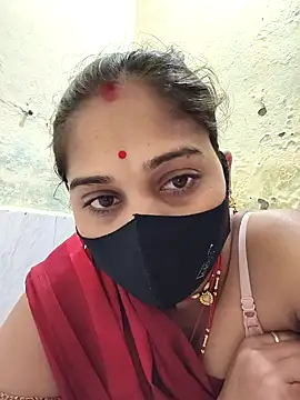 Snapshot of Hi_Radhika chatting on February 18, 2025, 12:48 am Hi Radhika online show from February 18, 2025, 12:48 am