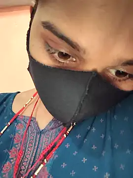 Snapshot of Hi_Radhika chatting on February 19, 2025, 8:22 am Hi Radhika online show from February 19, 2025, 8:22 am