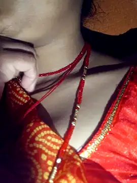 Snapshot of Hi_Radhika chatting on February 23, 2025, 1:21 pm Hi Radhika online show from February 23, 2025, 1:21 pm