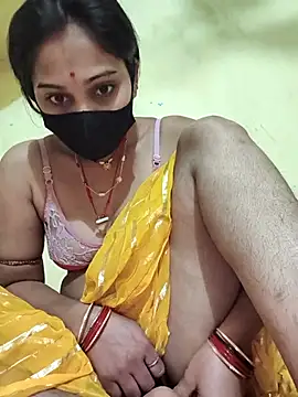 Snapshot of Hi_Radhika chatting on March 21, 2025, 1:13 am Hi Radhika online show from March 21, 2025, 1:13 am