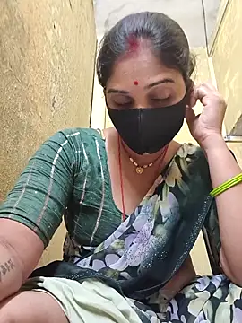 Snapshot of Hi_Radhika chatting on September 13, 2025, 4:29 pm Hi Radhika online show from September 13, 2025, 4:29 pm